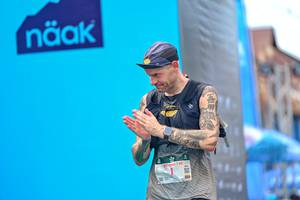 BIB: 140
                            <button type="button" onclick="openModal(24883716)" class="btn btn-primary btn-sm float-right btn-popup" data-toggle="modal" data-target=".modal-high-quality">
                        <i class="fas fa-shopping-cart"></i> Add to Cart
                    </button>
                                            <button type="button" onclick="isThisMe(24883716, true)" class="btn btn-success btn-sm float-right btn-popup btn-isme hidden" data-toggle="tooltip" data-placement="bottom" title="นี่คือรูปของคุณใช่ไหม คลิกที่นี่เพื่อเอาเข้าอัลบั้ม">
                        <i class="fas fa-plus"></i> Add to album
                    </button>
                    <button type="button" onclick="isThisMe(24883716, false)" class="btn btn-warning btn-sm float-right btn-popup btn-isnotme hidden">
                        <i class="fas fa-ban"></i> Remove from album
                    </button>